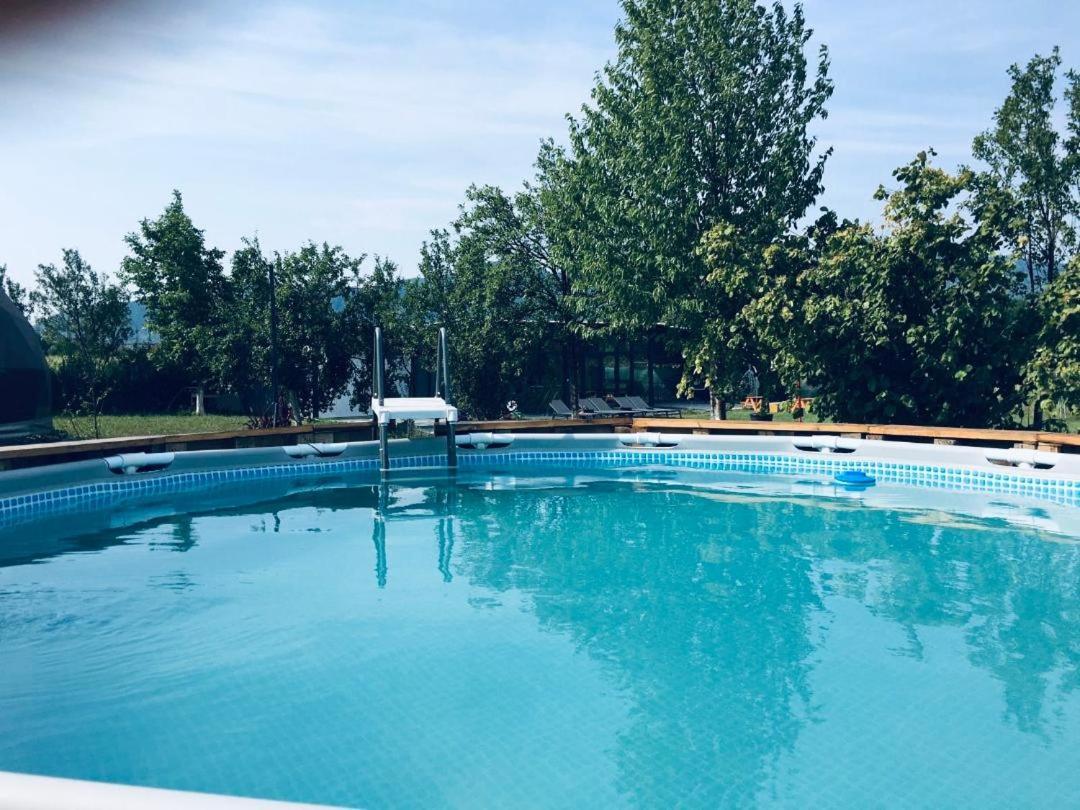 Hotel Sun Garden Glamping Domes Călimăneşti Esterno foto